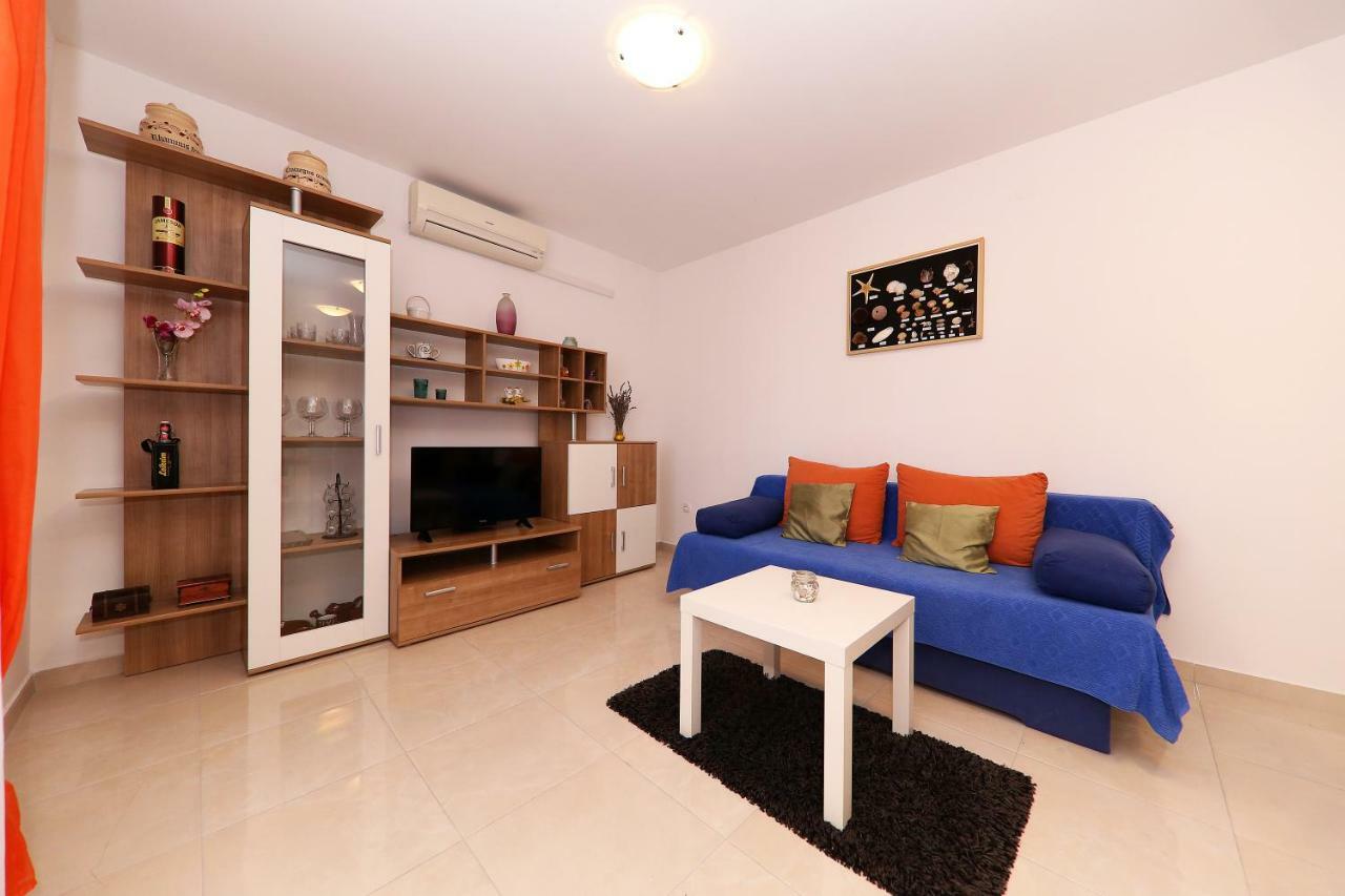 Anka Apartment *