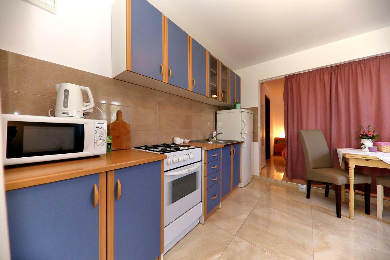 Anka Apartment *
