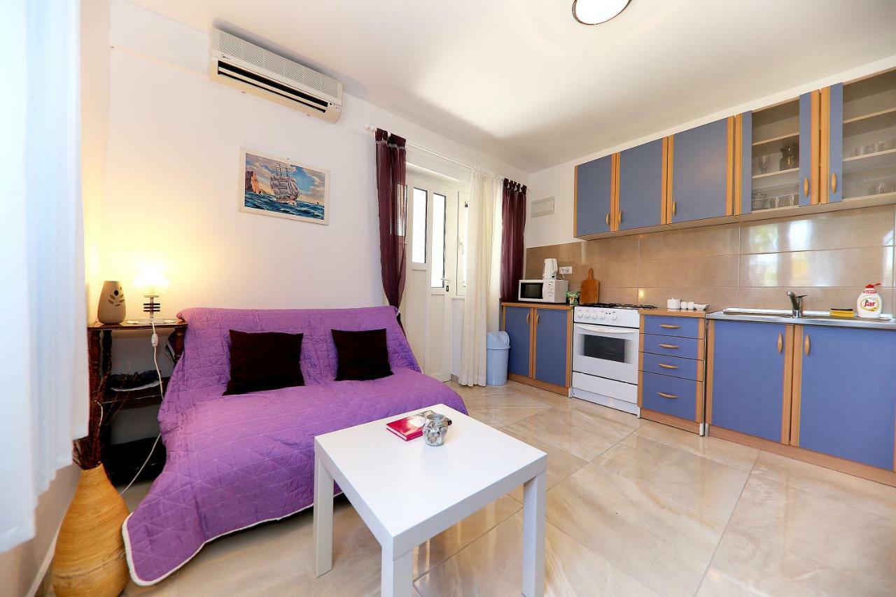 Anka Apartment *